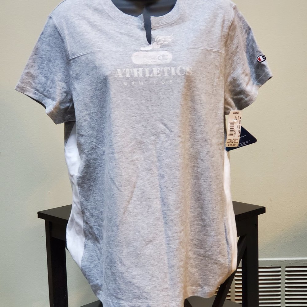 Champion T-Shirt